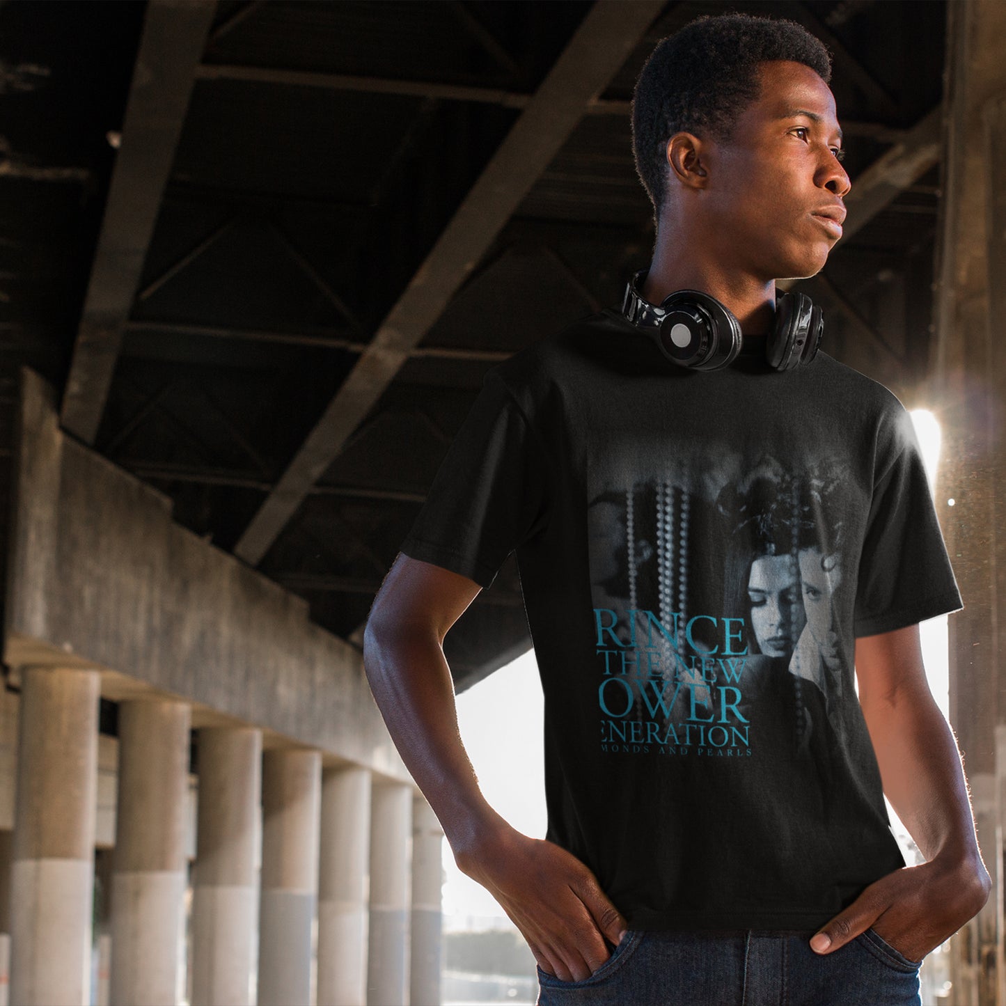 Diamonds And Pearls Cover Tracklist T-Shirt